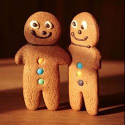 2 Gingerbread Men